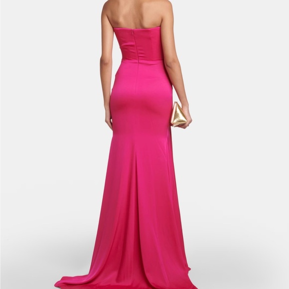 Alex Perry Raspberry Satin Draped Column Gown - Picture 3 of 8